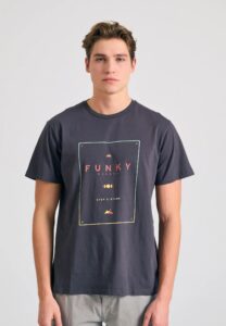 FUNKY BUDDHA ΑΝΔΡΙΚΉ ΜΠΛΟΎΖΑ ΚΟΝΤΌ ΜΑΝΊΚΙ ΜΕ ΤΎΠΩΜΑ | ANTHRACITE