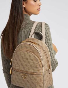 GUESS MANHATTAN BACKPACK ΤΣΑΝΤΑ ΓΥΝΑΙΚΕΙΟ | LIGHT BROWN