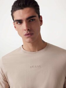 GUESS SS GUESS EMB PIMA CREW ΜΠΛΟΥΖΑ ΑΝΔΡΙΚΟ | SAND