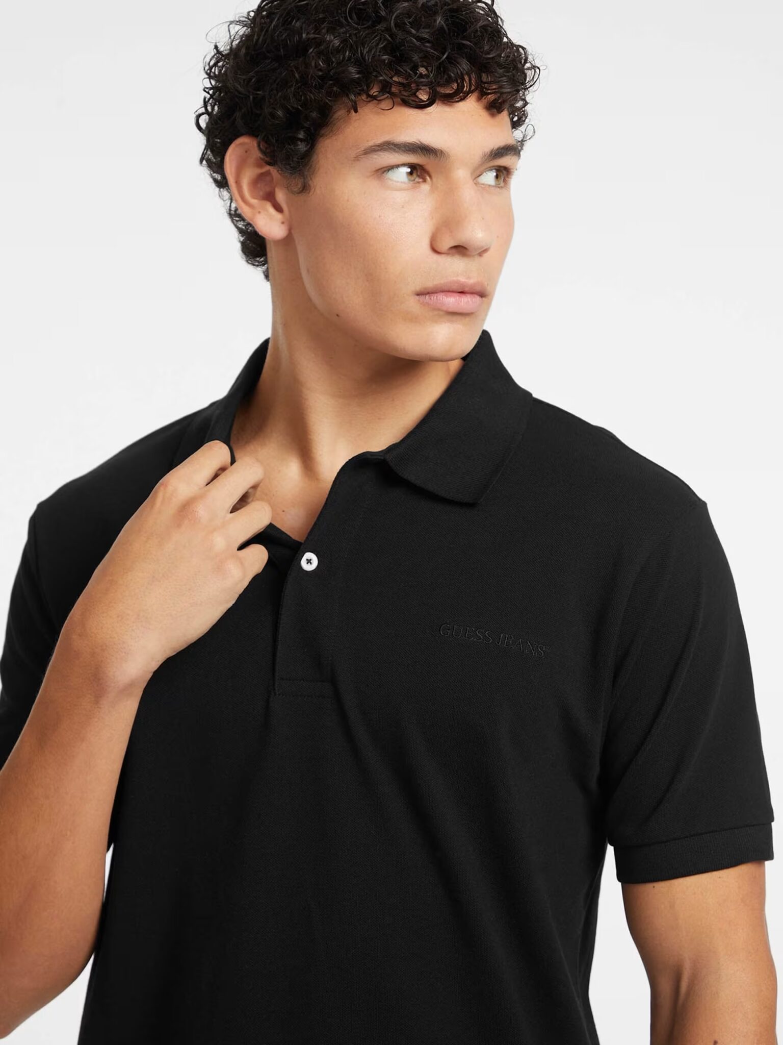GUESS JEANS GJ SS CN BOXY EMBRO LOGO TEE ΜΠΛΟΥΖΑ ΓΥΝΑΙΚΕΙΟ | BLACK