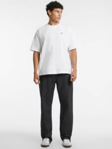 GUESS JEANS GJ SS CN OS MINI TRIANGLE TEE ΜΠΛΟΥΖΑ ΑΝΔΡΙΚΟ | WHITE