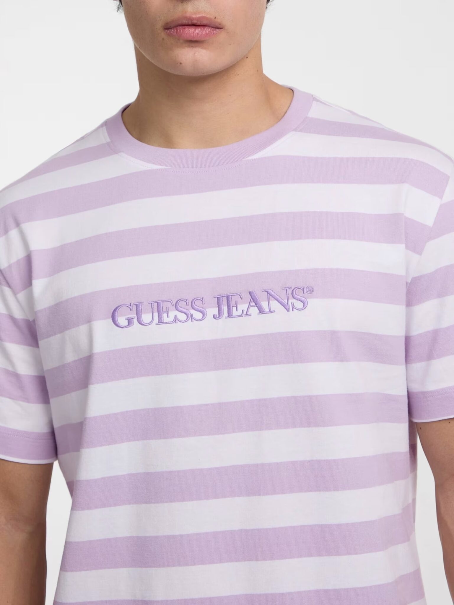 GUESS JEANS GJ SS CN BOXY EMBRO LOGO TEE ΜΠΛΟΥΖΑ ΓΥΝΑΙΚΕΙΟ | BLACK