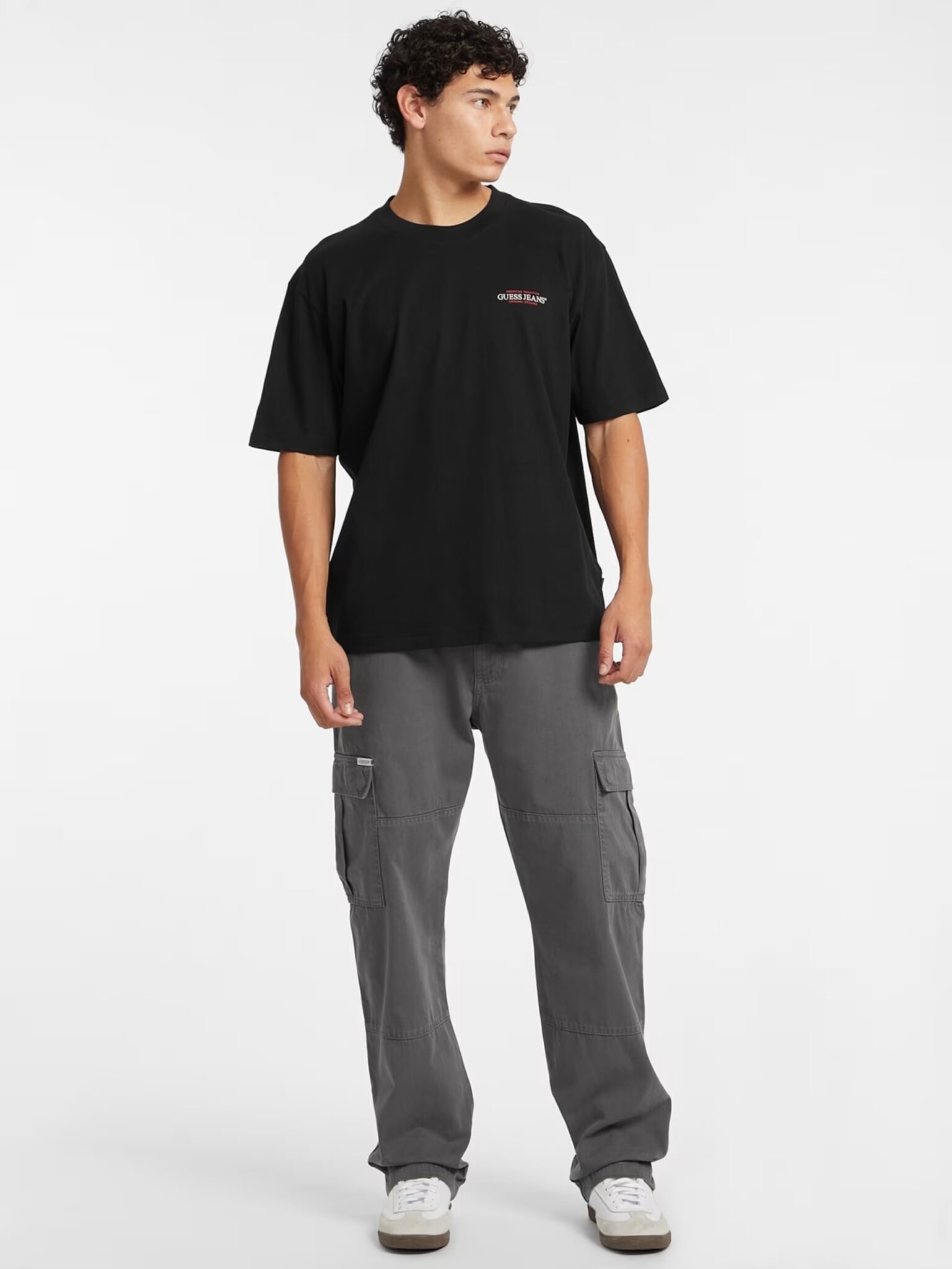 GUESS JEANS GJ SS CN OS AMERICAN-MID ORGANIC HEAVY JERSEY | BLACK GUESS JEANS GJ SS CN OS AMERICAN-MID ORGANIC HEAVY JERSEY | BLACK