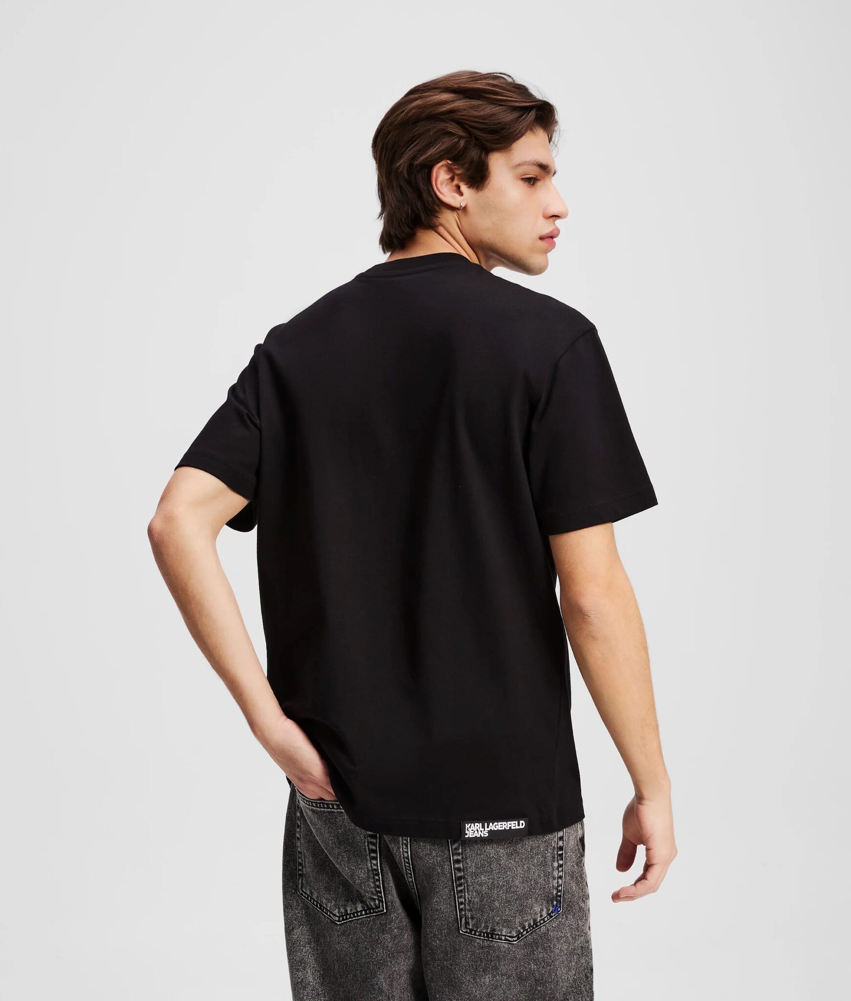 KARL LAGERFELD JEANS KLJ REG SS ESSENTIAL TEE A1M17002-71 | BLACK KARL LAGERFELD JEANS KLJ REG SS ESSENTIAL TEE A1M17002-71 | BLACK