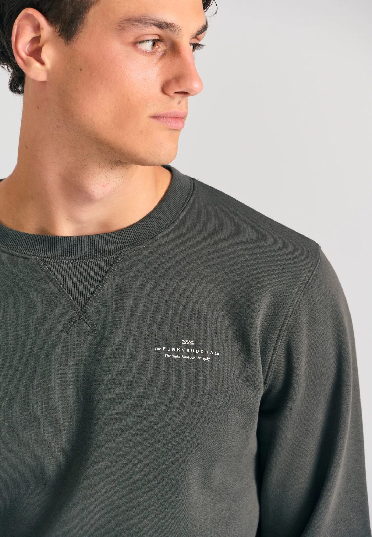 FUNKY BUDDHA ΑΝΔΡΙΚΌ ΦΟΎΤΕΡ ΜΕ ΛΑΙΜΌΚΟΨΗ | DARK GREEN FUNKY BUDDHA ΑΝΔΡΙΚΌ ΦΟΎΤΕΡ ΜΕ ΛΑΙΜΌΚΟΨΗ | DARK GREEN