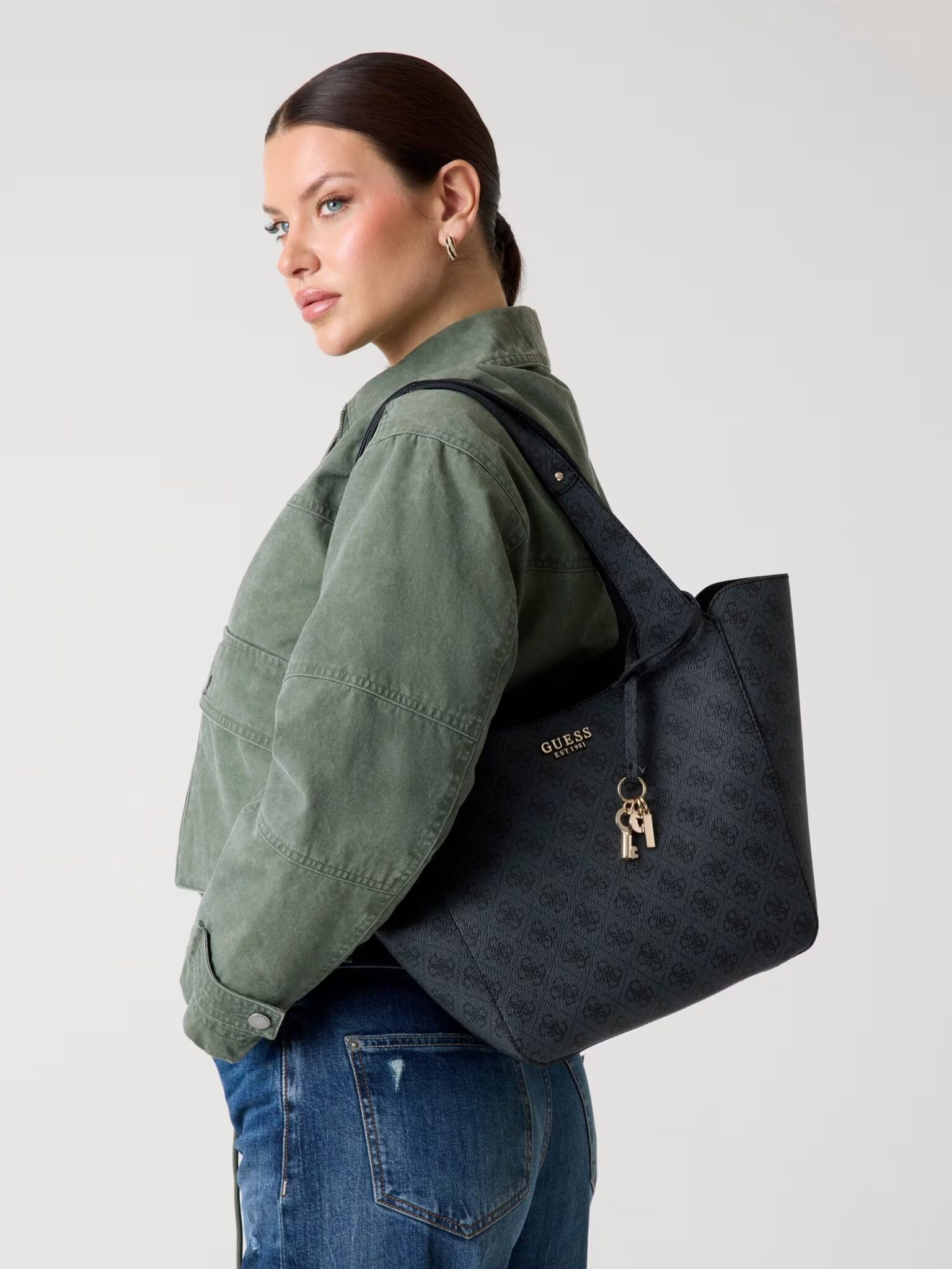 GUESS MIREMA TOP HANDLE FLAP HWWG9631200 | BLACK