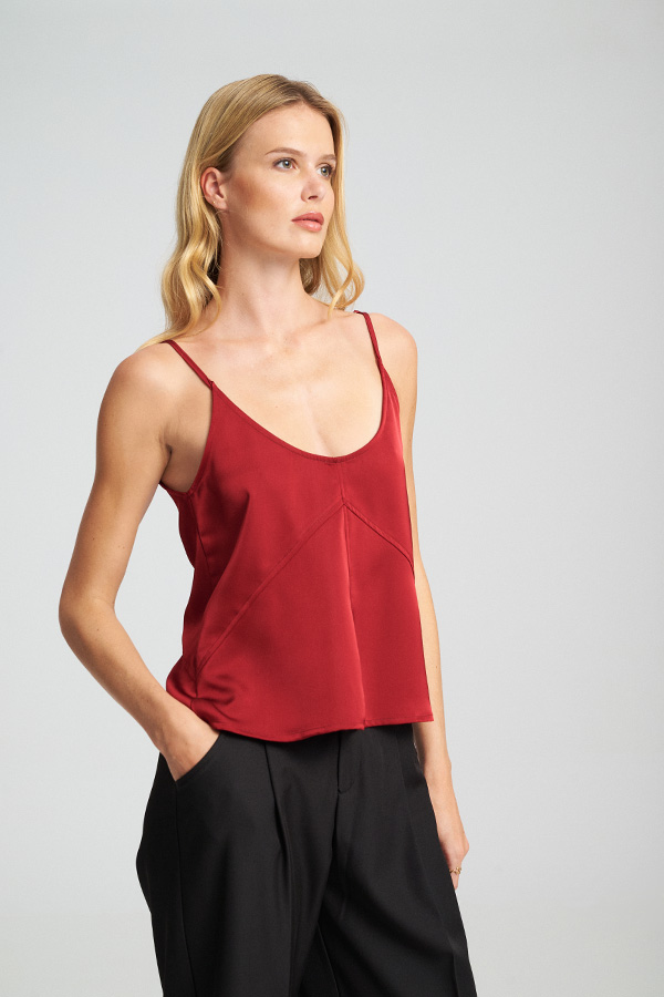 MIND MATTER DEIA TOP | RED MIND MATTER DEIA TOP | RED