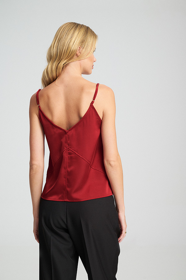 MIND MATTER DEIA TOP | RED MIND MATTER DEIA TOP | RED