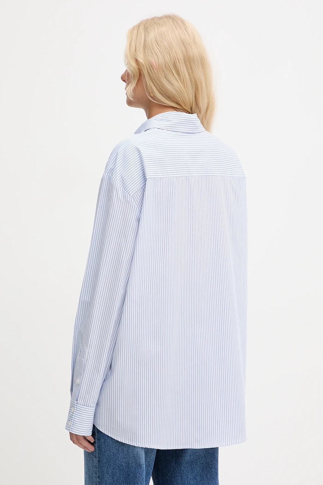 GUESS BUTTON FRONT BELLA TOP W5YR30Z37G0 | SAND