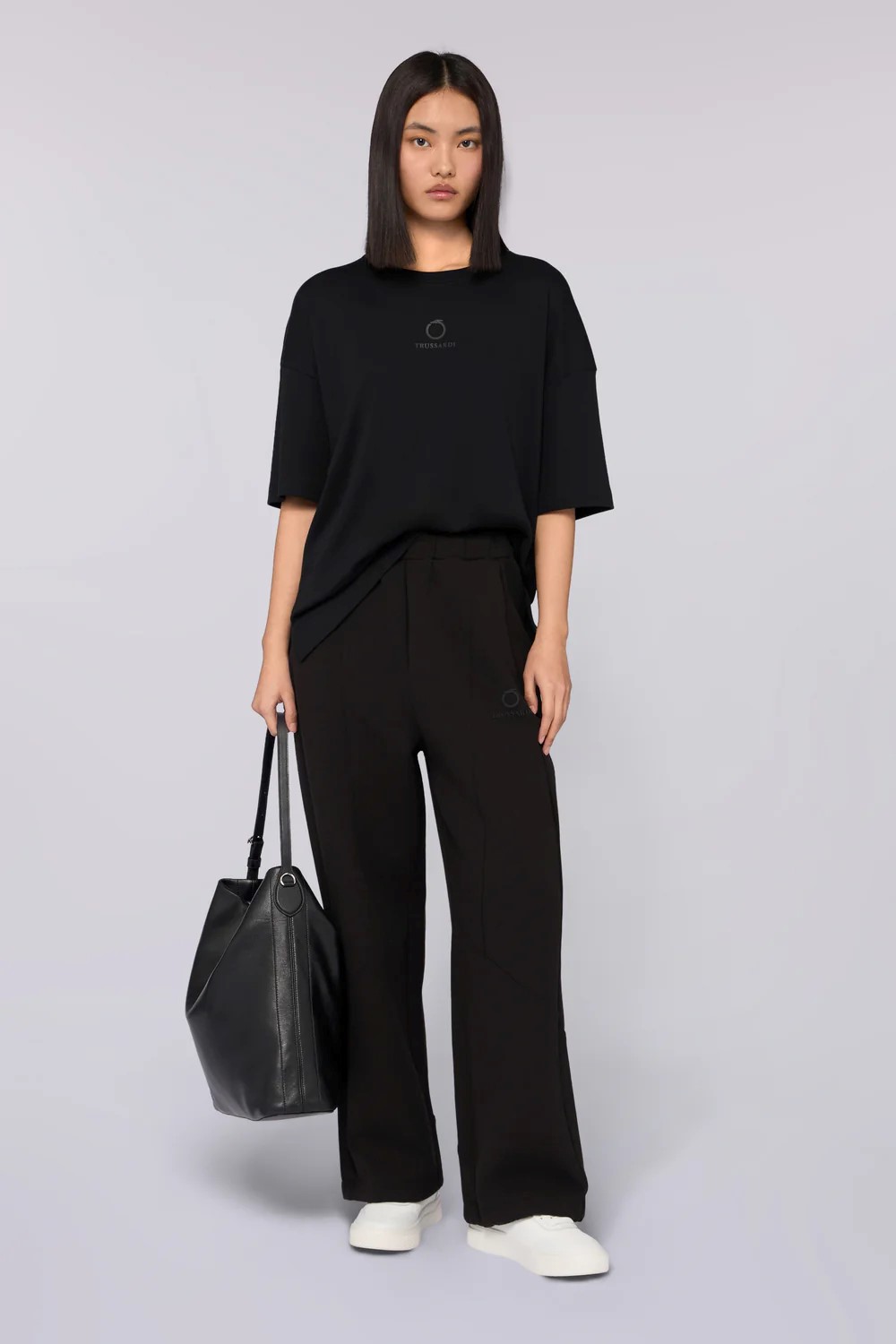 TRUSSARDI T-SHIRT OVER CON WTS07J12 | BLACK TRUSSARDI T-SHIRT OVER CON WTS07J12 | BLACK