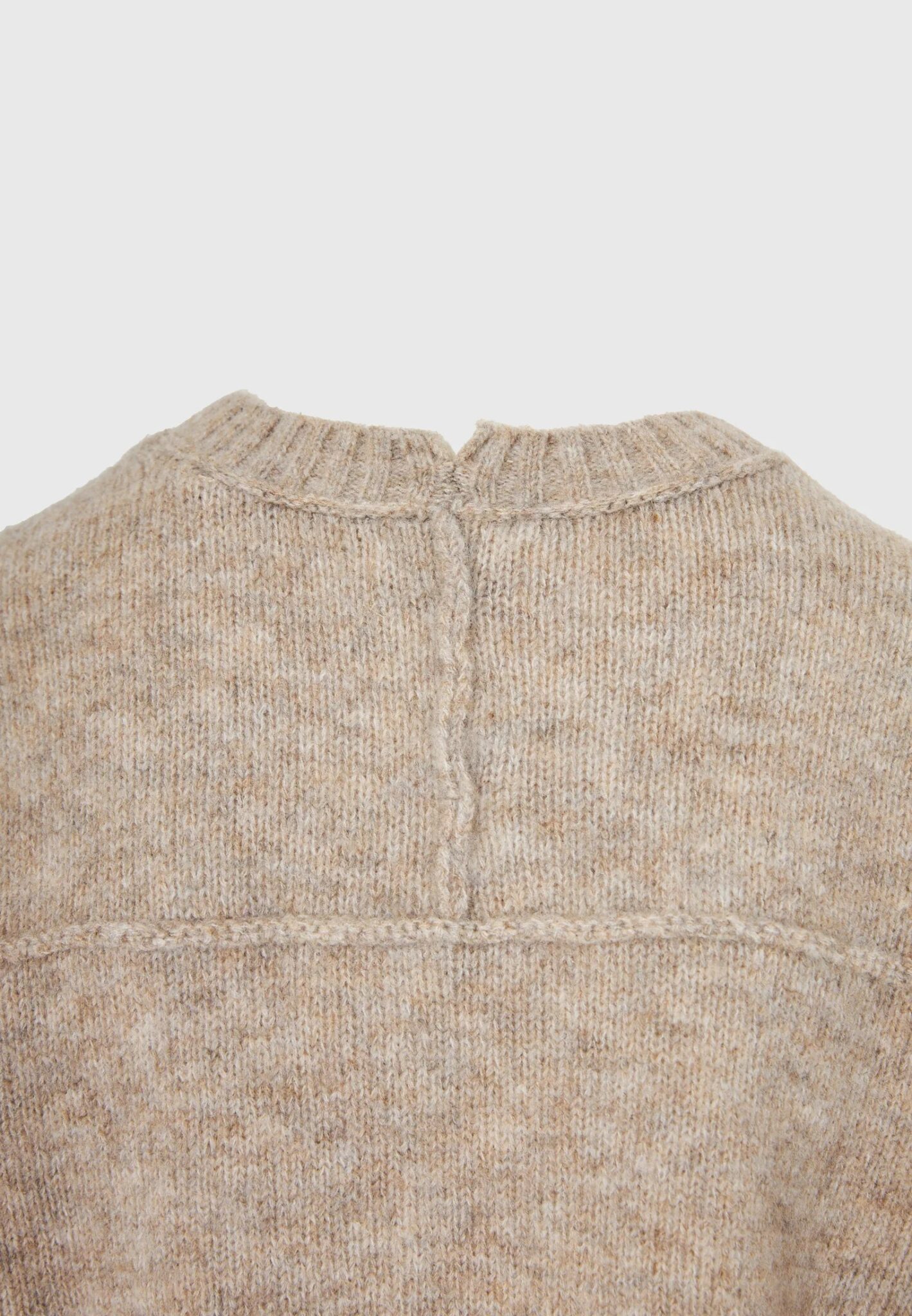 FUNKY BUDDHA ΓΥΝΑΙΚΕΊΟ ΠΛΕΚΤΌ ΜΕ ΛΑΙΜΌΚΟΨΗ | BEIGE FUNKY BUDDHA ΓΥΝΑΙΚΕΊΟ ΠΛΕΚΤΌ ΜΕ ΛΑΙΜΌΚΟΨΗ | BEIGE