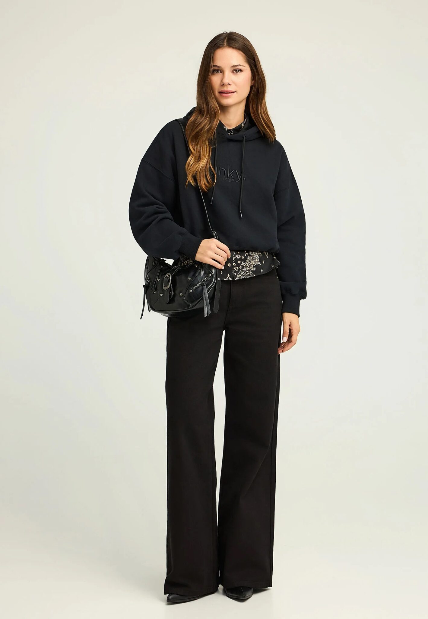 FUNKY BUDDHA ΓΥΝΑΙΚΕΊΟ ΦΟΎΤΕΡ ΜΕ ΛΑΙΜΌΚΟΨΗ | BLACK