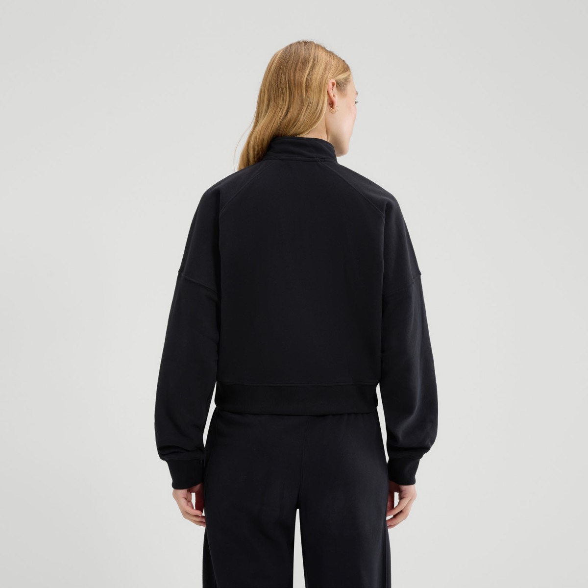 ELLESSE CARRERA 1/4 ZIP (RELAXED FIT) ΖΑΚΕΤΑ ΓΥΝΑΙΚΕΙΟ | BLACK ELLESSE CARRERA 1/4 ZIP (RELAXED FIT) ΖΑΚΕΤΑ ΓΥΝΑΙΚΕΙΟ | BLACK