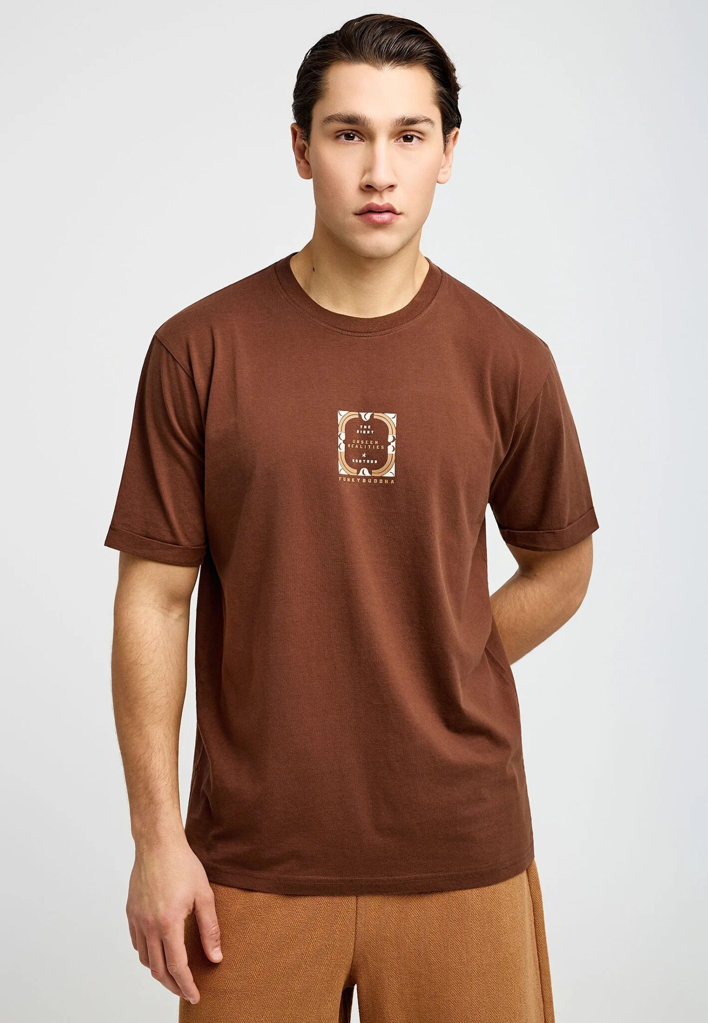 FUNKY BUDDHA ΑΝΔΡΙΚΉ ΜΠΛΟΎΖΑ ΚΟΝΤΌ ΜΑΝΊΚΙ ΚΑΙ ΤΎΠΩΜΑ | BROWN FUNKY BUDDHA ΑΝΔΡΙΚΉ ΜΠΛΟΎΖΑ ΚΟΝΤΌ ΜΑΝΊΚΙ ΚΑΙ ΤΎΠΩΜΑ | BROWN