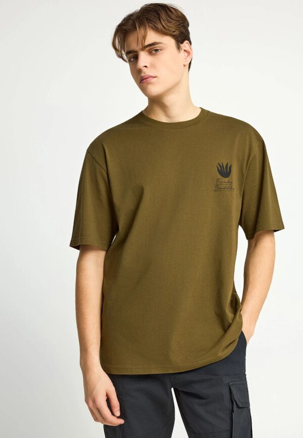 FUNKY BUDDHA ΑΝΔΡΙΚΉ ΜΠΛΟΎΖΑ ΚΟΝΤΌ ΜΑΝΊΚΙ ΚΑΙ ΤΎΠΩΜΑ | LIGHT OLIVE FUNKY BUDDHA ΑΝΔΡΙΚΉ ΜΠΛΟΎΖΑ ΚΟΝΤΌ ΜΑΝΊΚΙ ΚΑΙ ΤΎΠΩΜΑ | LIGHT OLIVE