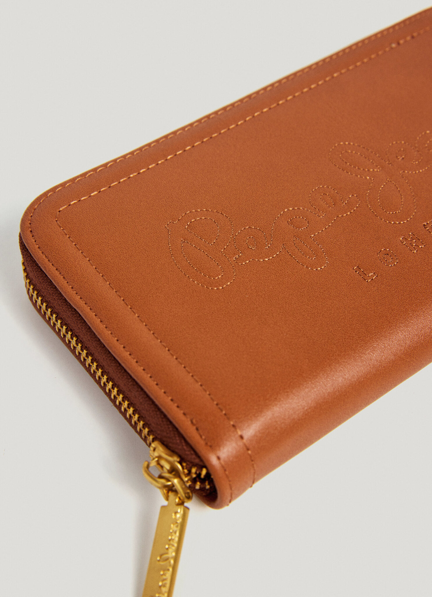 PEPE JEANS ESSENTIALS DANARA WALLET ΠΟΡΤΟΦΟΛΙ ΓΥΝΑΙΚΕΙΟ | TOBACCO PEPE JEANS ESSENTIALS DANARA WALLET ΠΟΡΤΟΦΟΛΙ ΓΥΝΑΙΚΕΙΟ | TOBACCO