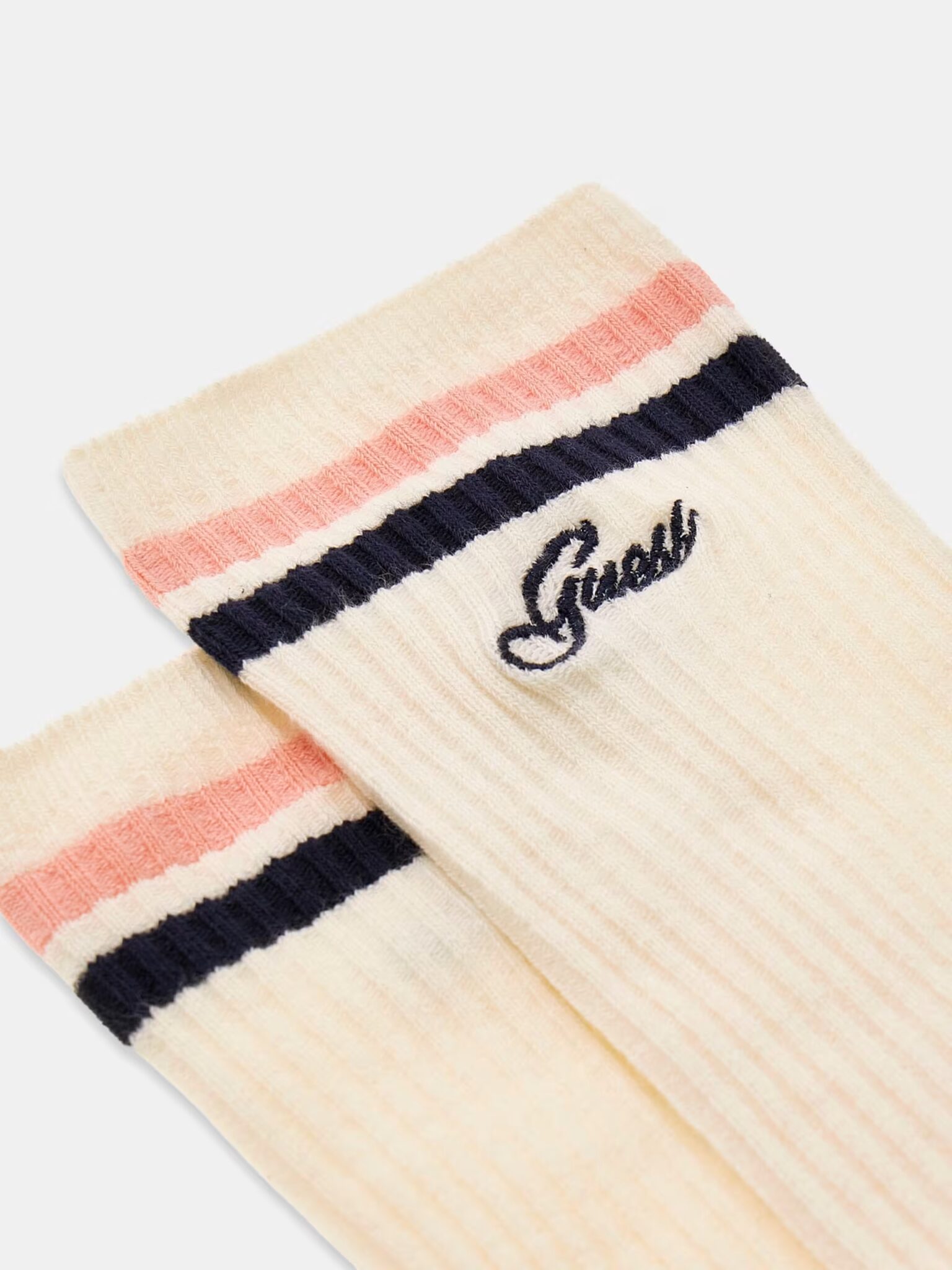 GUESS ATHLEISURE COLLEGE SOCKS ΚΑΛΤΣΕΣ ΓΥΝΑΙΚΕΙΟ | OFF WHITE