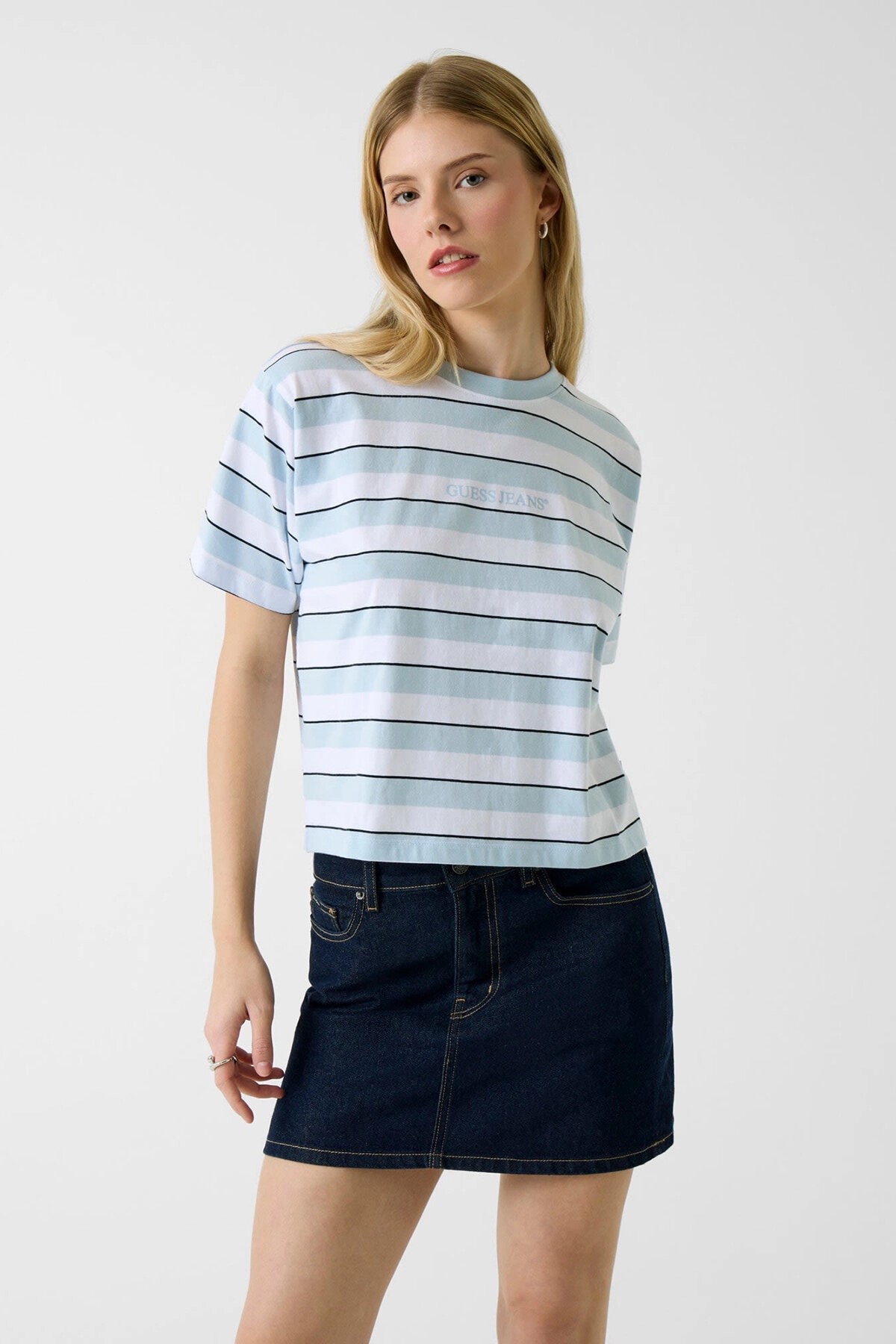 GUESS JEANS DROP SHOULDER EMB CROPPED C ΦΟΥΤΕΡ ΓΥΝΑΙΚΕΙΟ | LIGHT GREY