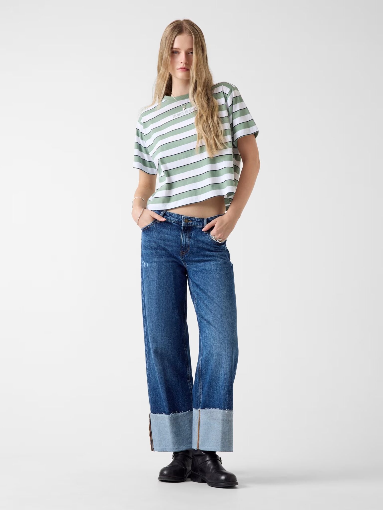 GUESS JEANS DROP SHOULDER EMB CROPPED C ΦΟΥΤΕΡ ΓΥΝΑΙΚΕΙΟ | LIGHT GREY