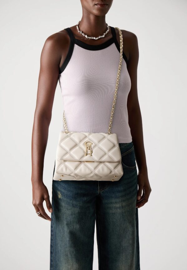 STEVE MADDEN BVOLTURI 02002 ΤΣΑΝΤΑ 1300134402002 | OFF WHITE STEVE MADDEN BVOLTURI 02002 ΤΣΑΝΤΑ 1300134402002 | OFF WHITE